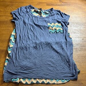 American Dream Chevron Top in Blue and Tan